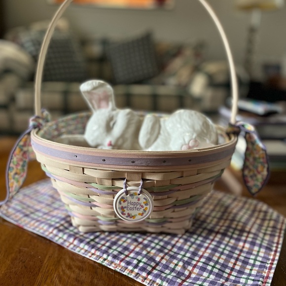 Longaberger 2000 Easter Basket - Picture 15 of 15